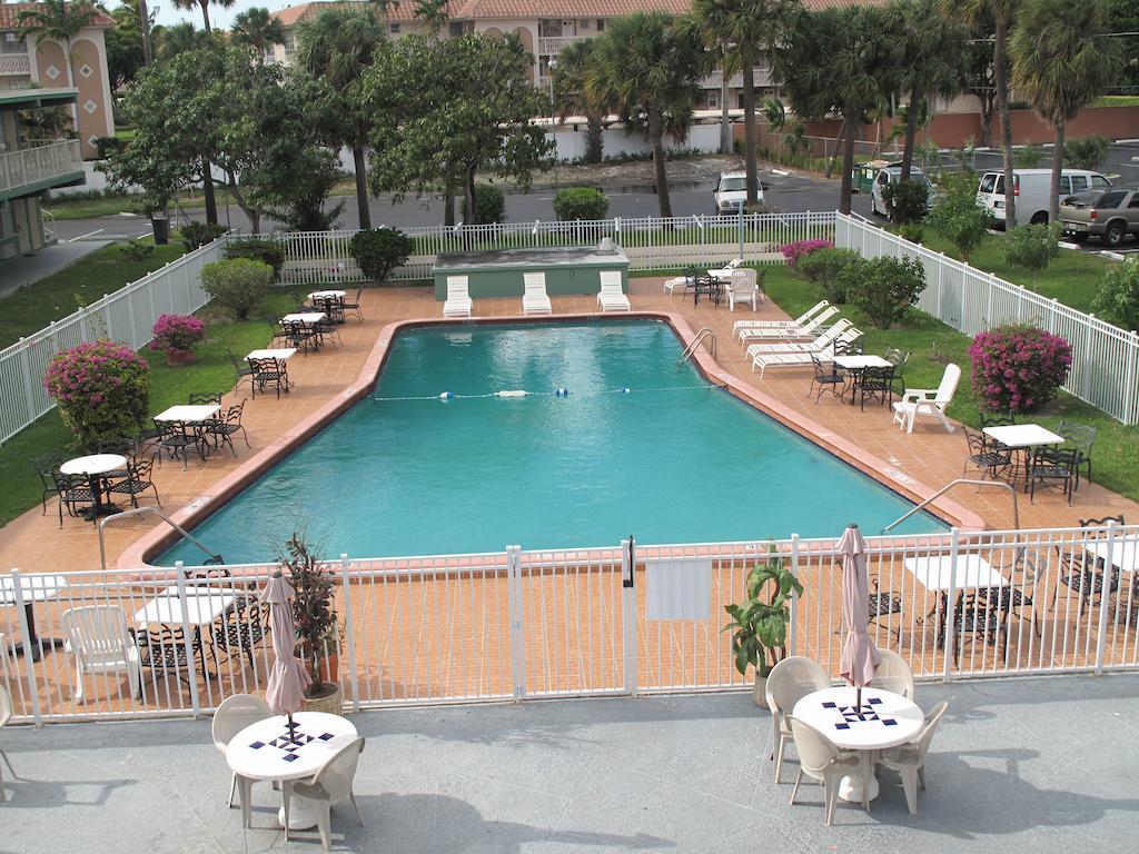 Boca Inn Бока Ратон Екстериор снимка